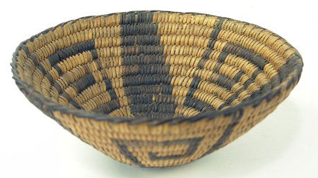Pima Basket: Ca. 1940, Small classic weave Pima basketry bowl with modified key designs. Nice patina, very good condition. 3-1/4" x 8"