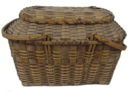 Winnebago Basket: Early/Mid 1900s, Large vintage ash splint basket with lid and bentwood handles. Sturdy, intact and usable, but shows age. 13" x 19" x 15" + handle