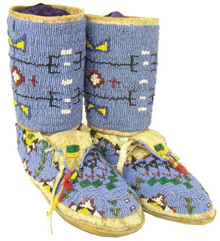 Arapaho Beaded Moccasins (1 of 10)