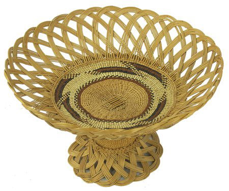 Yurok Basket - Amy Smoker (1 of 8)