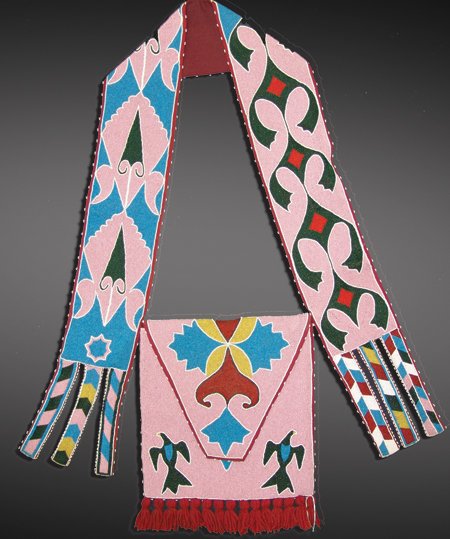 Lenape Beaded Bandolier Bag (1 of 10)