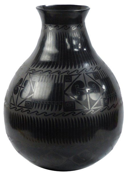 Mata Ortiz Pottery Jar - Goyo Silveira (1 of 10)