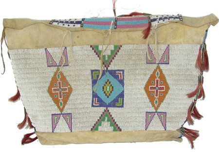 Sioux Beaded Bag (1 of 10)