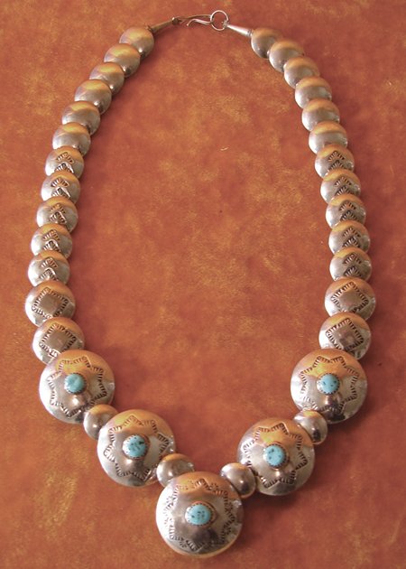 Navajo Necklace (1 of 1)