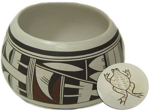 Joy Navasie (Frog Woman) Pottery