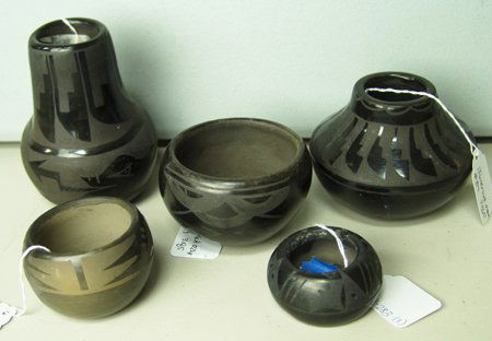 5 Santa Clara Pots (1 of 4)