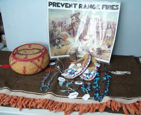 Indian Jewelry PLUS MORE (1 of 10)