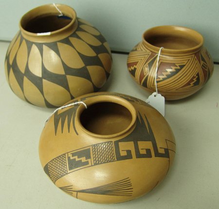 3 Casas Grandes Pots (1 of 10)