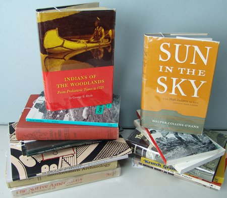 16 Collectors' Books (1 of 10)