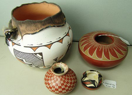 4 Pottery Jars (1 of 10)