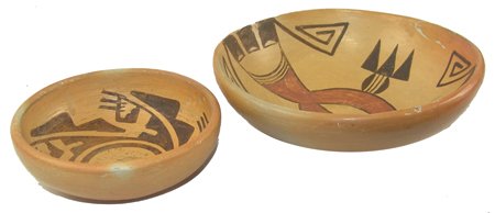 2 Hopi Pottery Bowls (1 of 10)