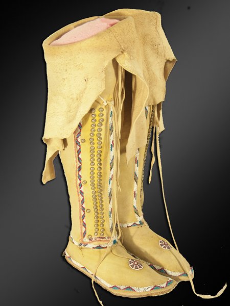 Kiowa Beaded Moccasins (1 of 10)