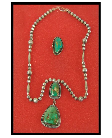 Navajo Necklace Set (1 of 10)