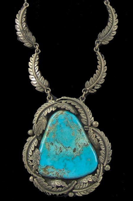 Navajo Pendant Necklace (1 of 10)