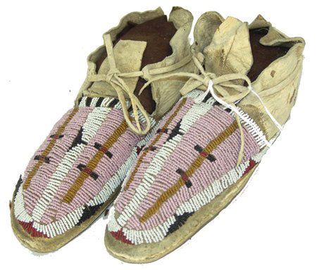 Cheyenne Beaded Moccasins (1 of 9)