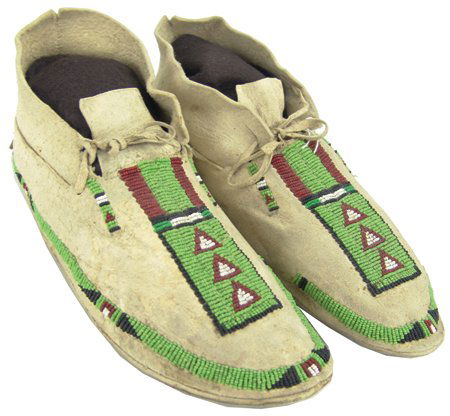 Cheyenne Moccasins (1 of 8)