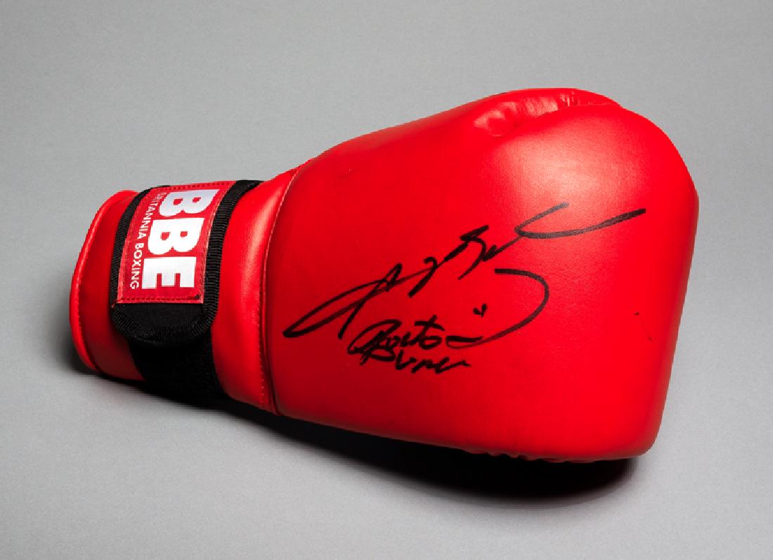 Boxing glove double-signed by Roberto Duran and Sugar (1 of 1)