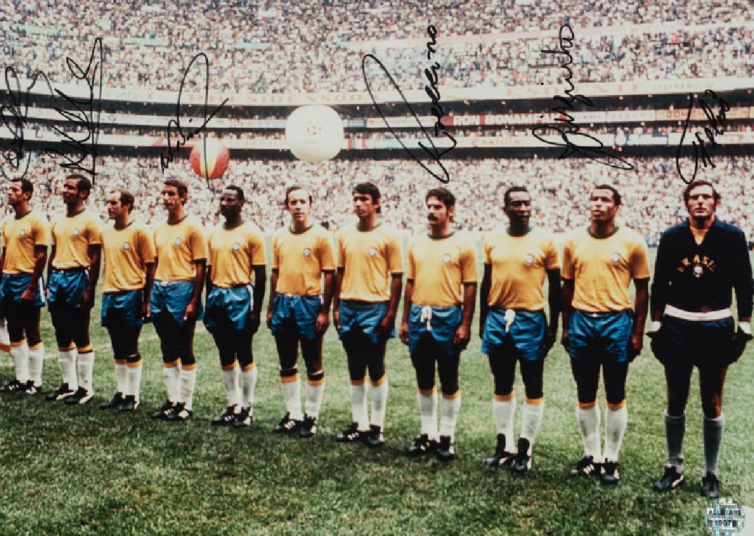 Photograph signed by the Brazilian 1970 World Cup (1 of 1)