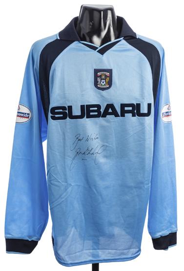 FOOTBALL (SOCCER): Richard Shaw signed Coventry City FC sky blue No.5 jersey, season 2002-03, signed in black marker pen, match issue, long-sleeved, Nationwide sponsor's Football League badges to sleeves, reverse letter