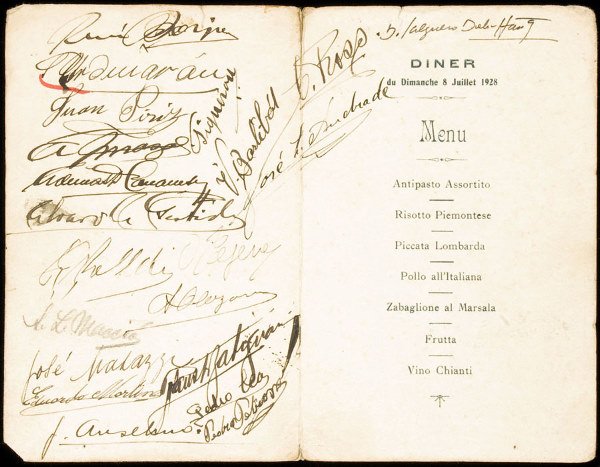 An autographed dinner menu in honour of the Urugua