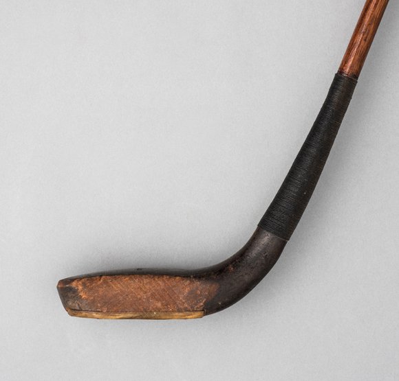 Tom Morris of St Andrews long-nosed putter circa 1895, (1 of 1)