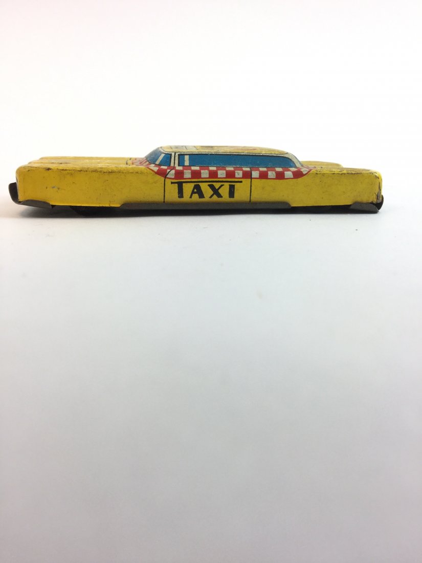 "Yellow Cab" Vintage Tin Taxi Car (1 of 5)