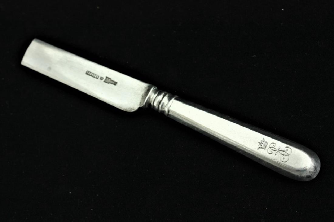 Ancient Circumcision Knife â€“ Silver 84 â€“ Tsarist: An interesting, important item.The manufacturer is Grachev, who was one of the few artists who were the official suppliers of the Russian royal family. Engraving of a crown and initials on the handle.