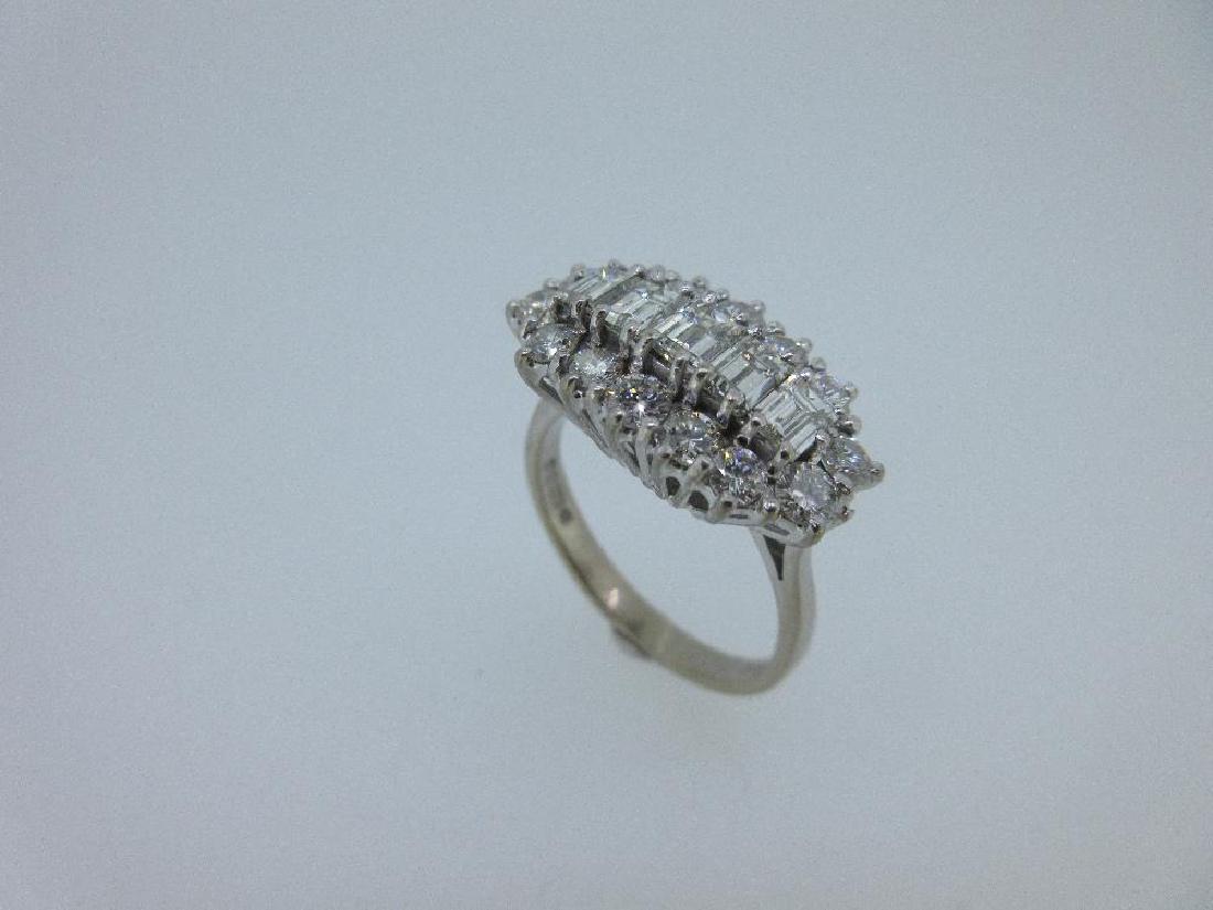 A 20th century diamond cluster ring set in 18ct white (1 of 5)