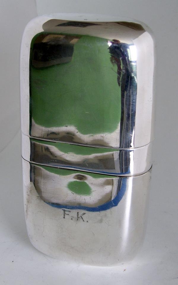 AN OUTSIZED ELECTROPLATE SPIRIT FLASK - 2