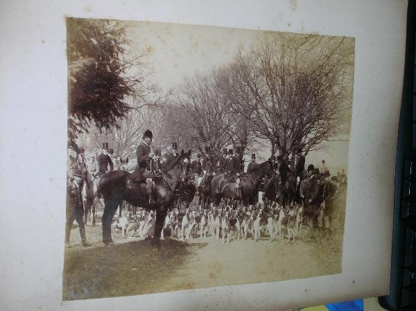 A 'SORRENTO' INLAID OLIVE-WOOD PHOTOGRAPH ALBUM, - 3