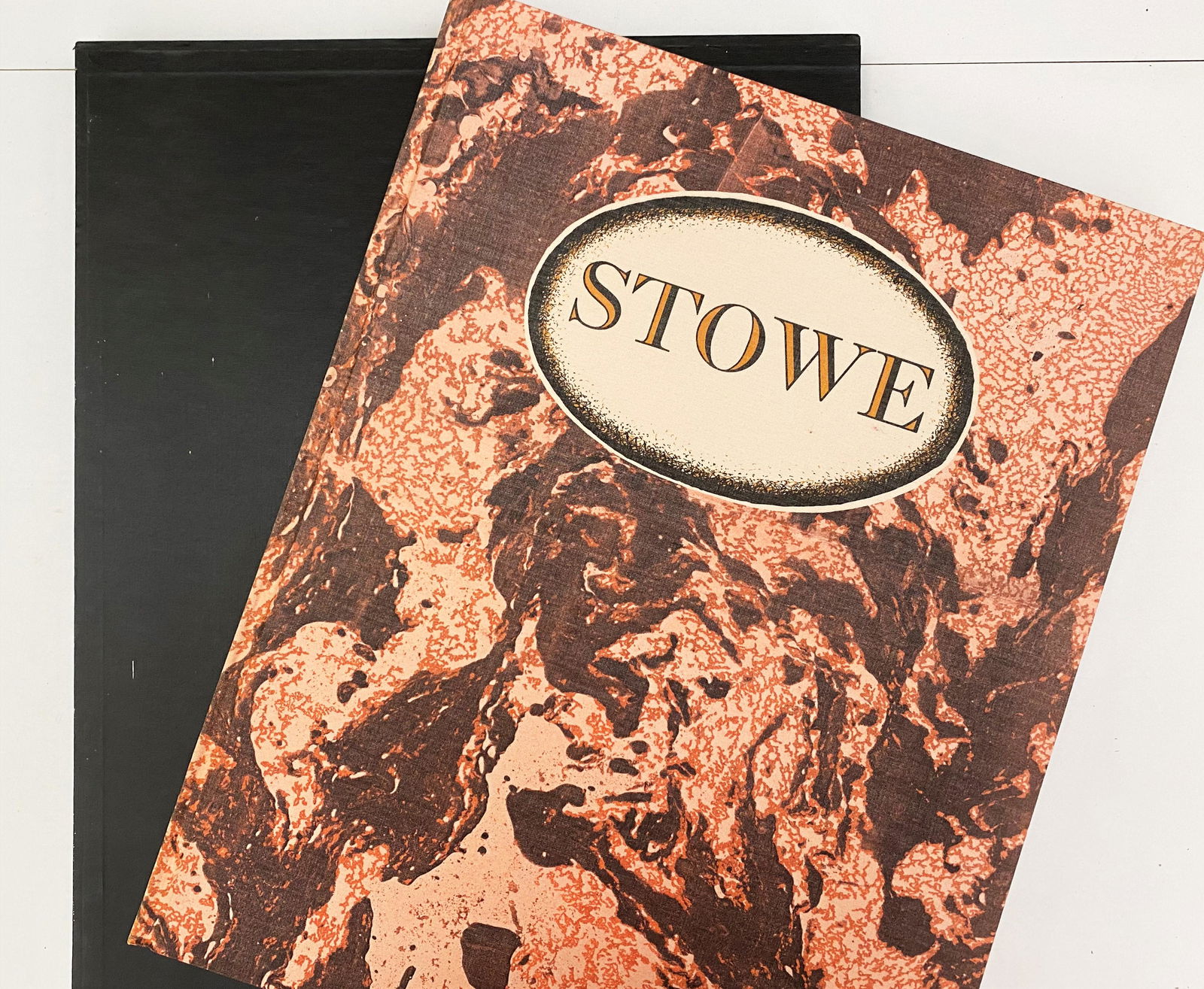 PIPER (John) John Piper's Stowe, Hurtwood Press 1983, large folio, no. 183 of 300 copies signed by: PIPER (John) John Piper's Stowe, Hurtwood Press 1983, large folio, no. 183 of 300 copies signed by the artist, illustrations by Piper, some colour, original patterned cloth, spine slightly faded, slip