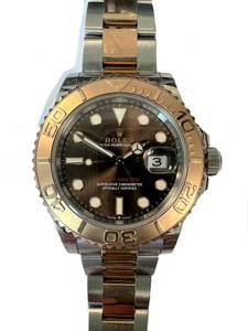 Rolex - A steel and 'Everose' 'Oyster Perpetual Date YachtMaster 40' wristwatch,