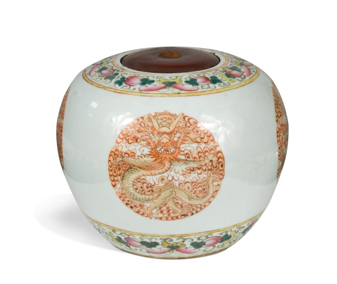 A Chinese porcelain dragon jar, Qing Dynasty, 19th century, (1 of 6)