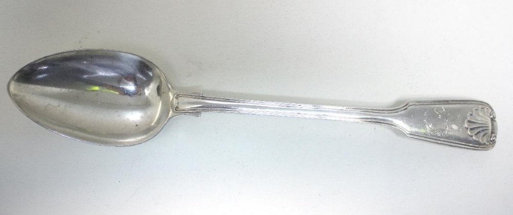 A Victorian silver fiddle, shell and thread pattern (1 of 7)