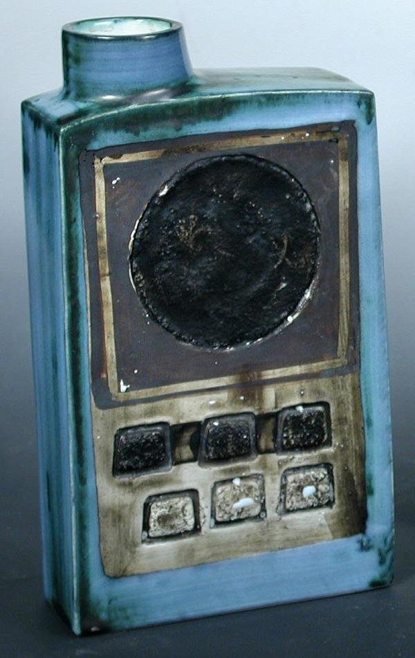 A TROIKA CHIMNEY VASE