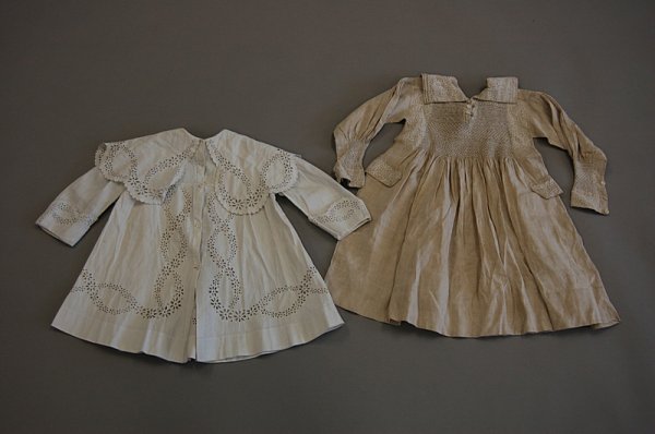 A group of late Victorian and Edwardian children' - 2