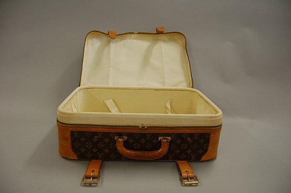 A Louis Vuitton soft-sided suitcase, probably 1960s - 9