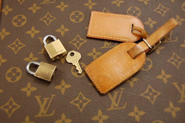 A Louis Vuitton soft-sided suitcase, probably 1960s - 6