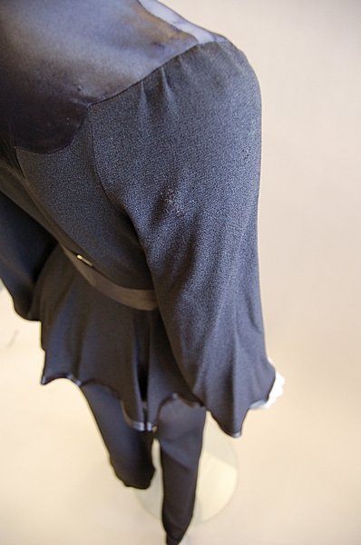 An Ossie Clark black moss crepe trouser suit, 196 - 4
