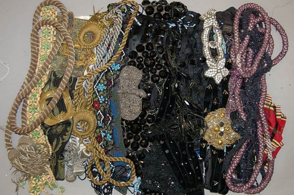 An interesting group of belts, mainly 1890-1920, - 5