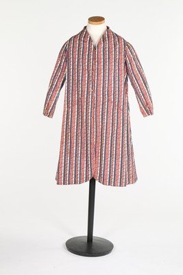 A gentleman's printed cotton banyan, French, late (1 of 10)