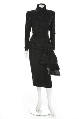 An Yves Saint Laurent couture black velvet cocktail (1 of 7)