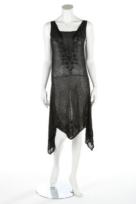 A black muslin flapper dress, circa 1928, entirely (1 of 6)