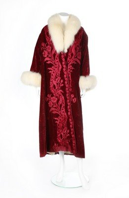 A Maison Worth cut velvet evening coat, 1901 and (1 of 5)