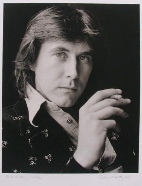 BRYAN FERRY 1972 ORIGINAL PHOTO SIGNED LIMITED EDITION: Artist: BARRY WENTZELLTitle of Art: BRYAN FERRY 1972Medium: HAND SIGNED BY WENTZELL - LIMITED EDITION PHOTOGRAPH ON PAPEREdition Size: 40/50Art Size: 20x16