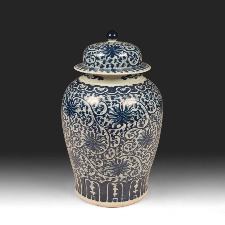 Chinese Blue and White General Jar (1 of 6)