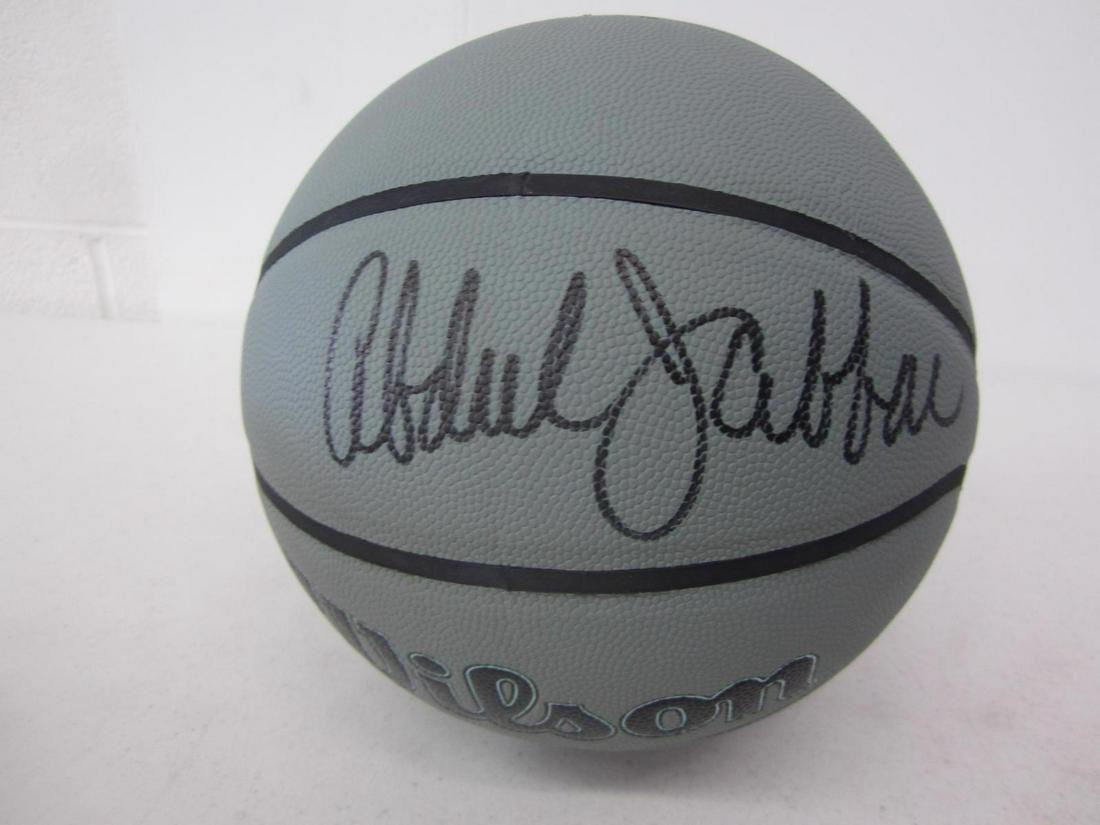 Kareem Abdul Jabbar signed Basketball COA (1 of 3)