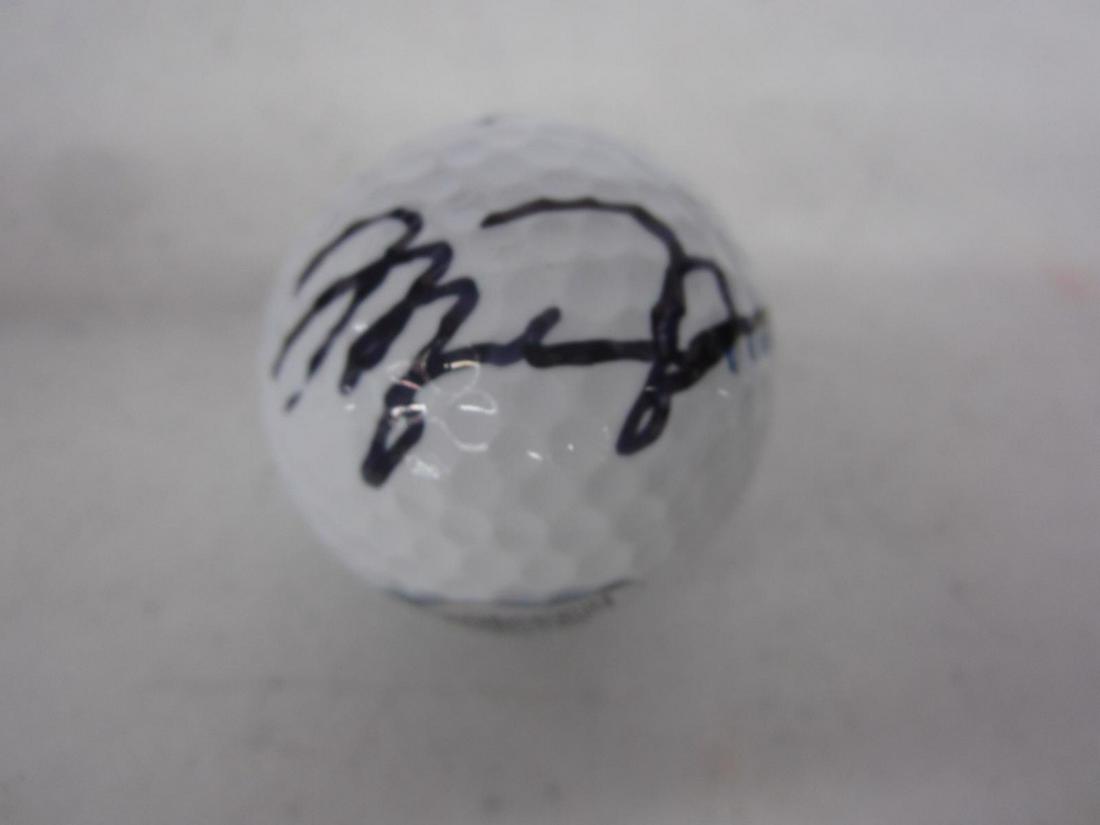 Michael Jordan signed golf Ball COA (1 of 4)