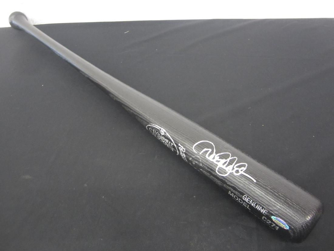 DEREK JETER SIGNED LOUSIVLLE BAT W/ COA (1 of 4)