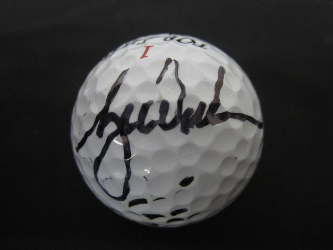 TIGER WOODS SIGNED GOLF BALL (1 of 3)